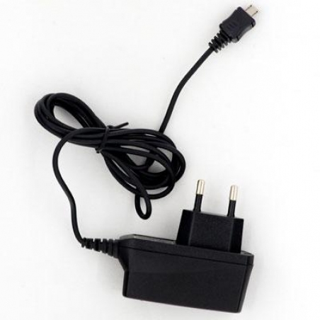 Зарядное устройство Motorola V8 (ММА)